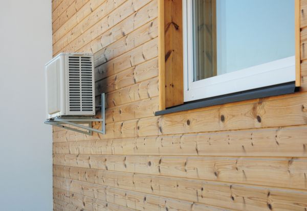 Cost of Pine Wood Siding Installation in Pocatello